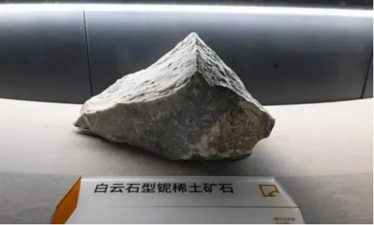 1728457866755638.png 1728375638122937.png